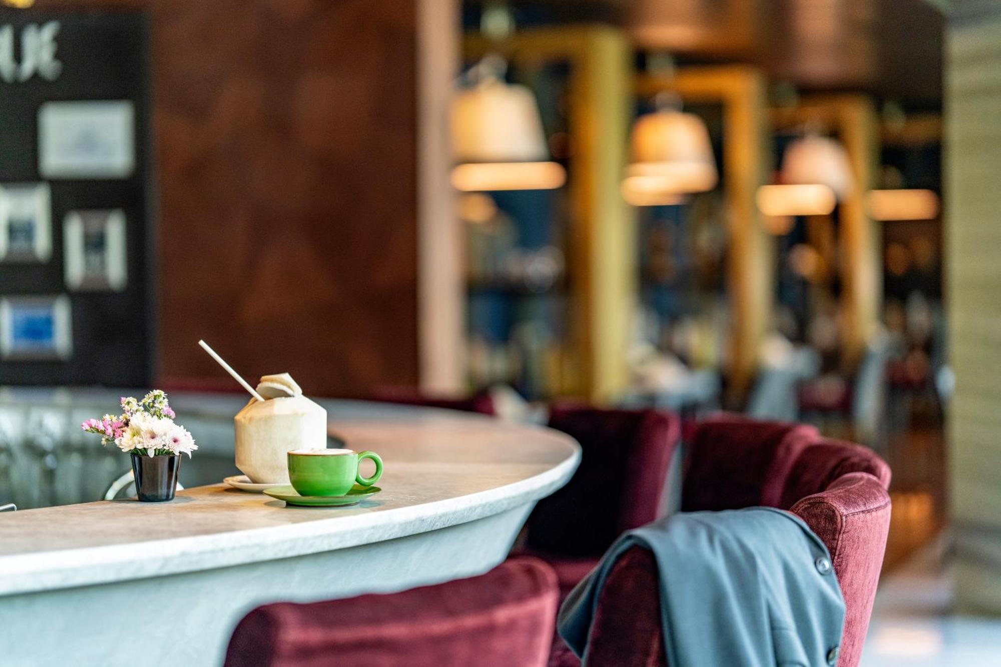 Tui Blue Maduzi Hotel Bangkok Exteriör bild