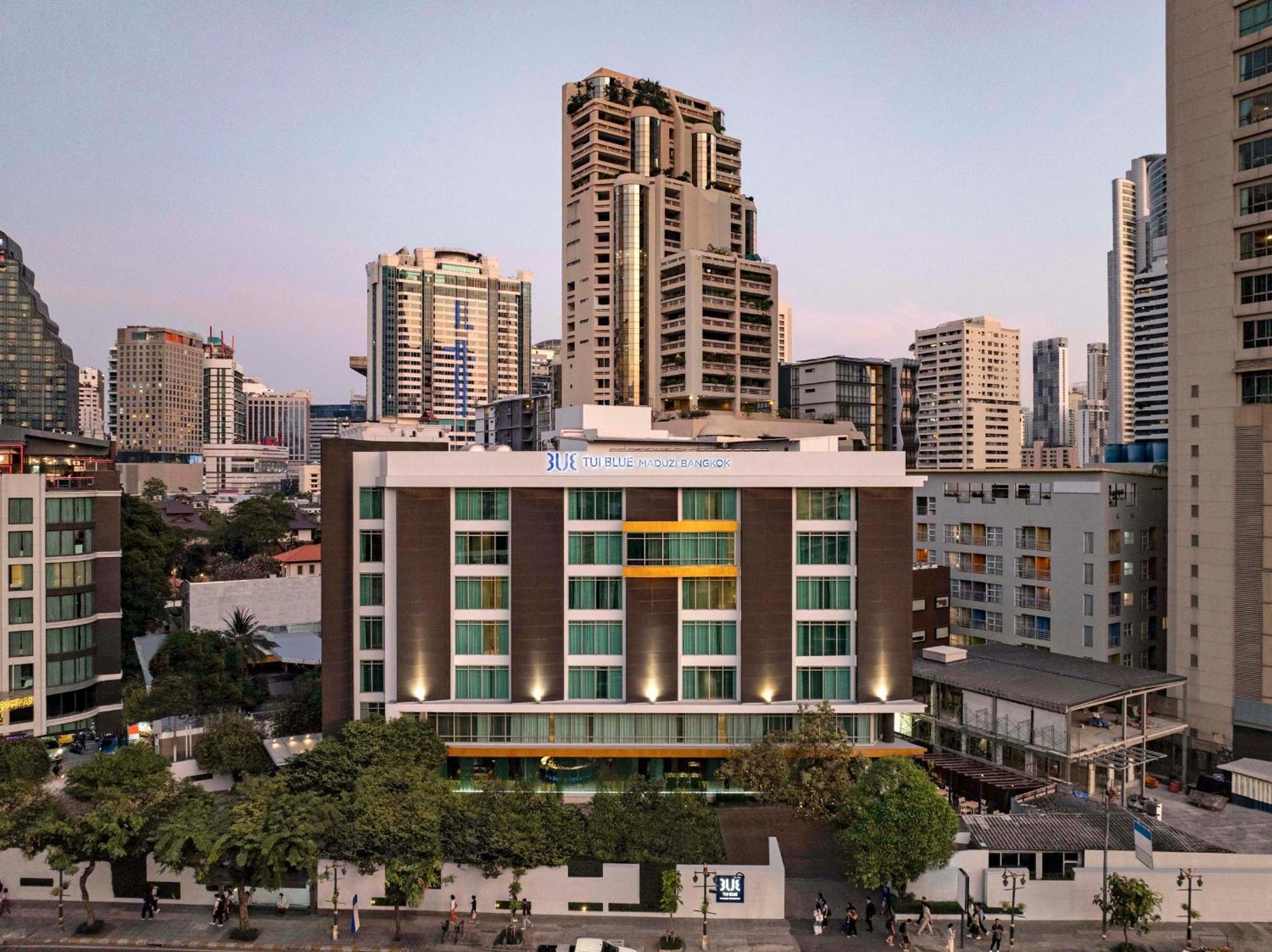 Tui Blue Maduzi Hotel Bangkok Exteriör bild