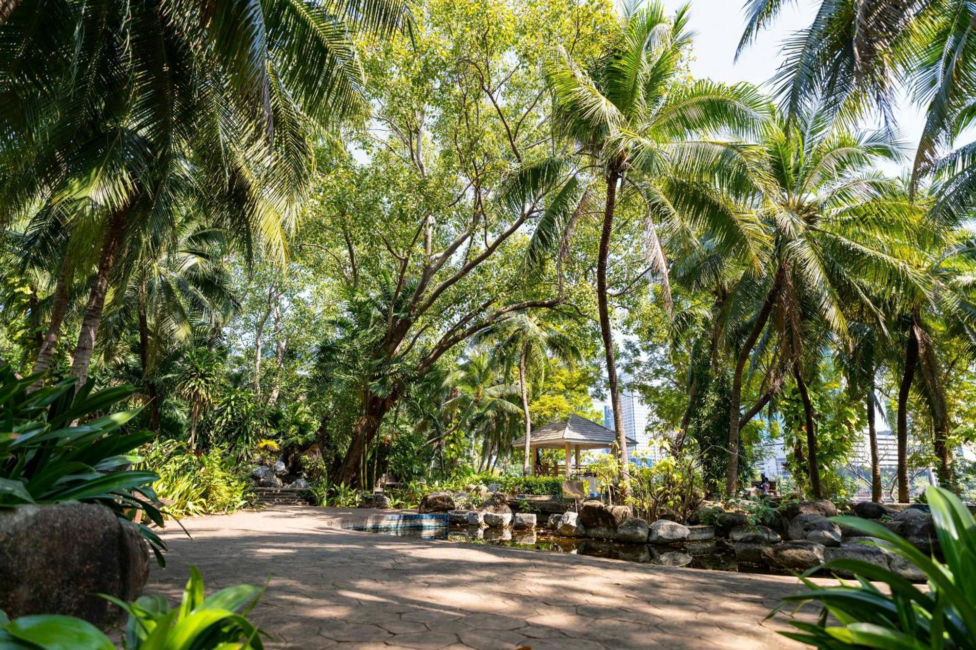 Tui Blue Maduzi Hotel Bangkok Exteriör bild